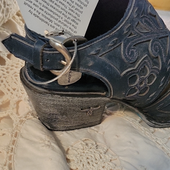 Womens Navy Leather Applique Shootie - Picture 4 of 9